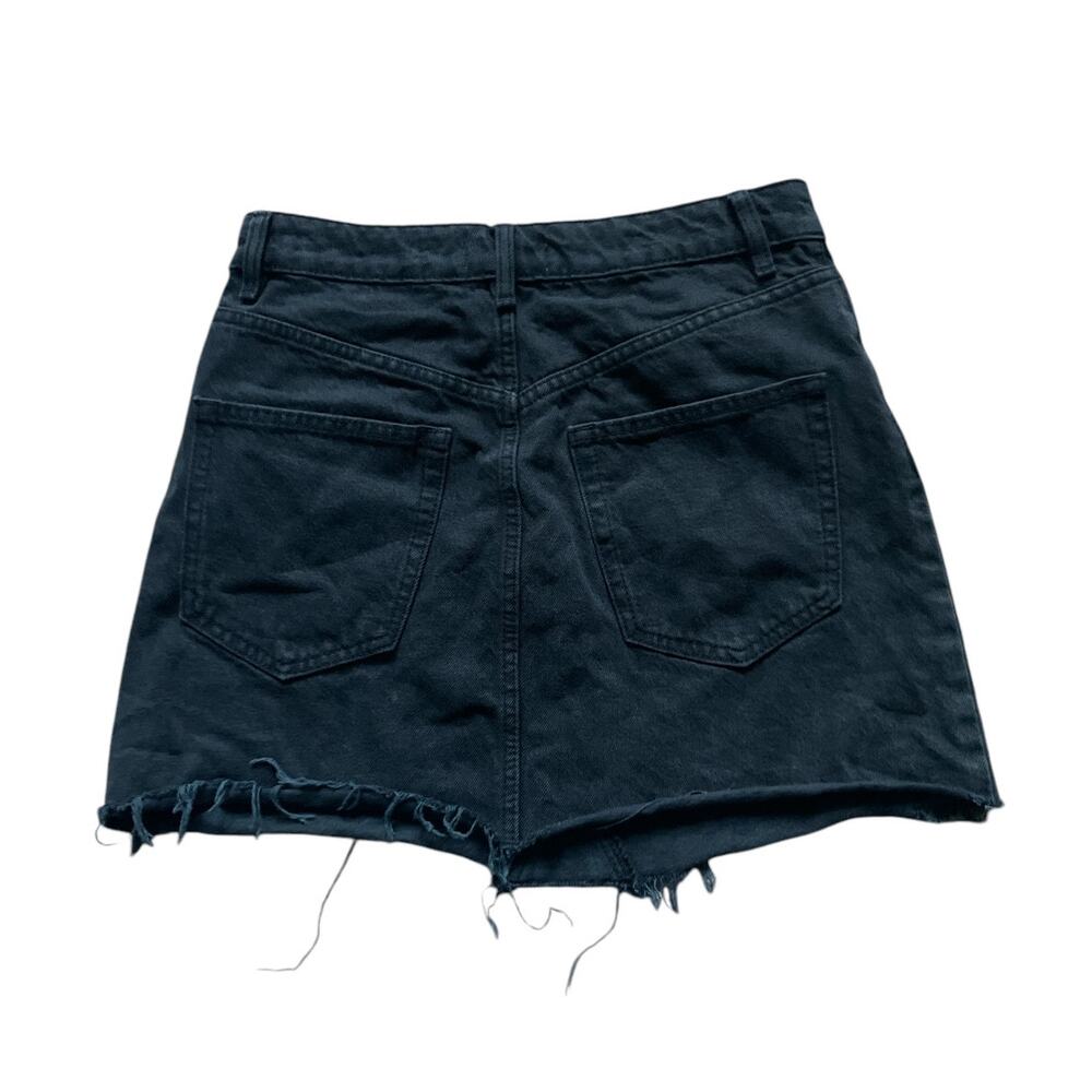 Zara Womens/Teen Black Mini Denim Skirt Button up fly Destressed Hem Size Medium - Picture 2 of 8